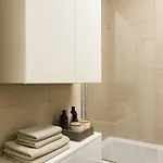 Jako Doma - Centrally Located Apartment