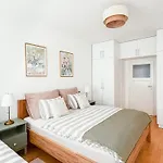 Jako Doma - Centrally Located Apartment *