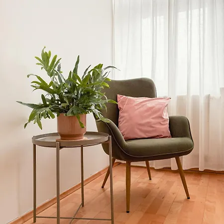 Apartment Jako Doma - Centrally Located