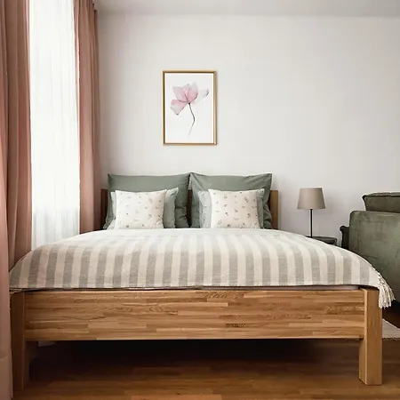 Apartmán Jako Doma - Centrally Located *