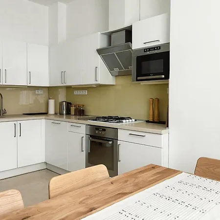Apartment Jako Doma - Centrally Located Liberec