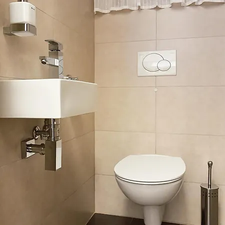 Jako Doma - Centrally Located 아파트